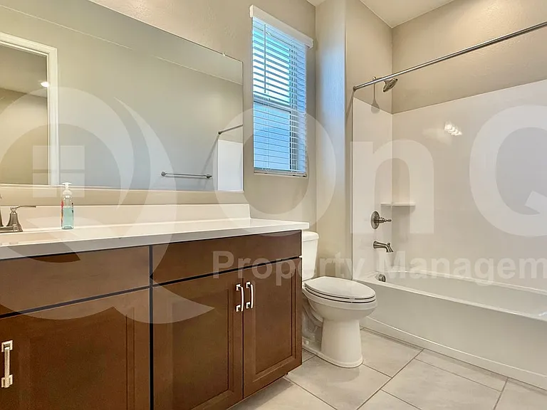 4420 N 202nd Ln — Photo 17