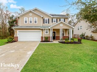 140 Graduate Ln, Ladson, SC 29456