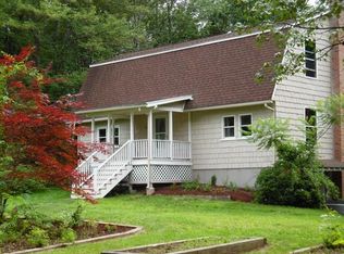 570 N Liberty St, Belchertown, MA 01007