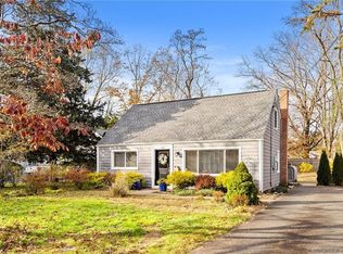 97 Douglas Rd, Glastonbury, CT 06033