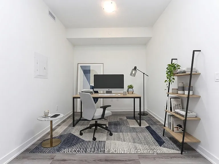 859 The Queensway N #212 — Photo 2