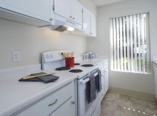 Oakwood Apartments, Stockton, CA 95207