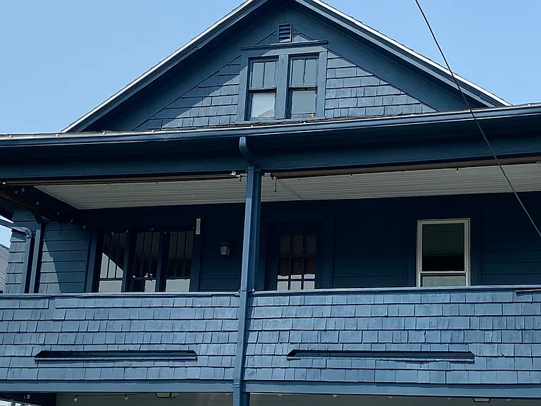 250 Woodbine Ave #1 — Photo 4