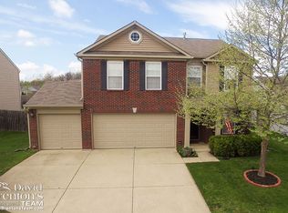 5612 Grassy Bank Dr, Indianapolis, IN 46237
