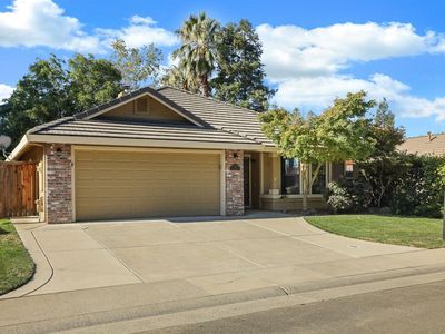 862 Olive Canyon Dr, Galt, CA, 95632