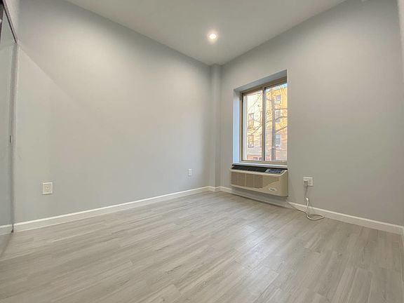 4th image of 165 Stockholm St #2FA