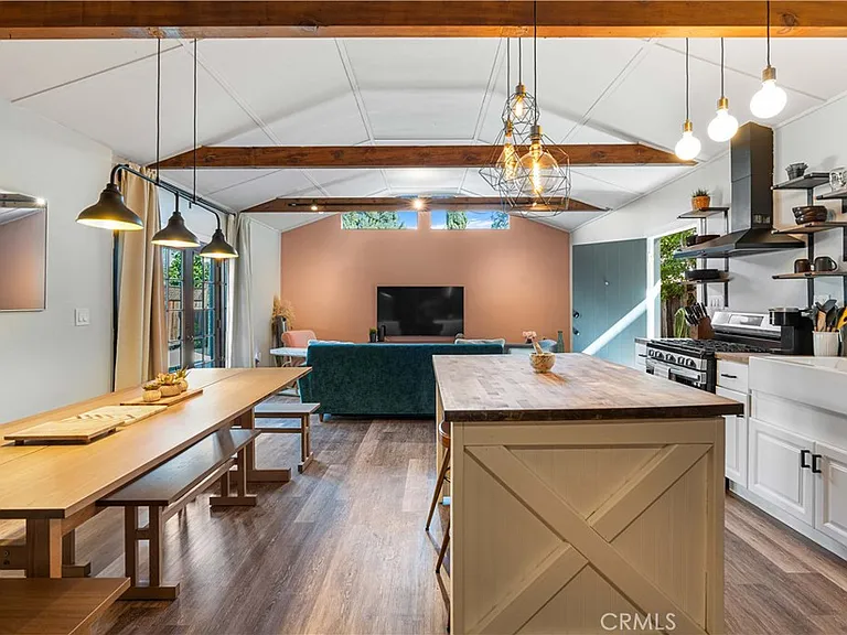 6512 Coldwater Canyon Ave — Photo 12