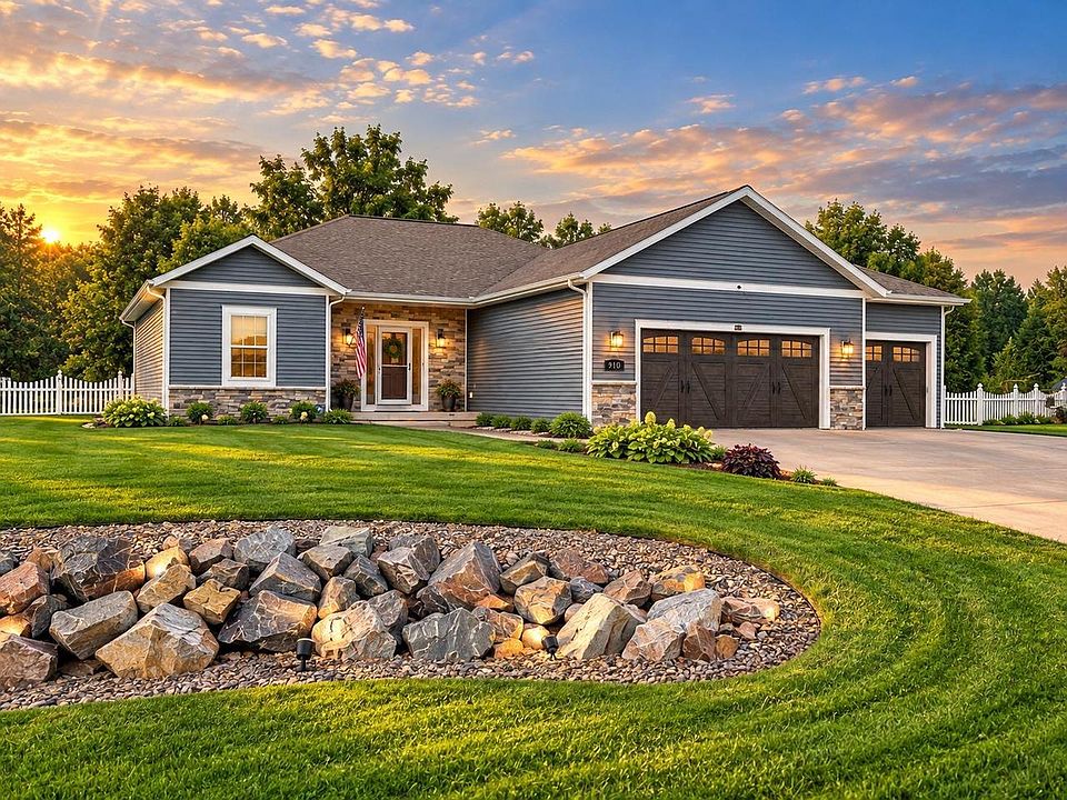 1st image of 910 TORREY PINES WAY