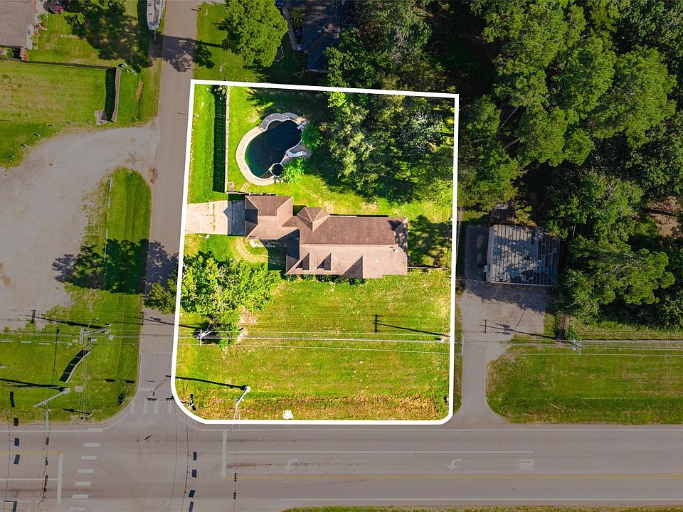 1st image of 8874 Spring Woods Dr