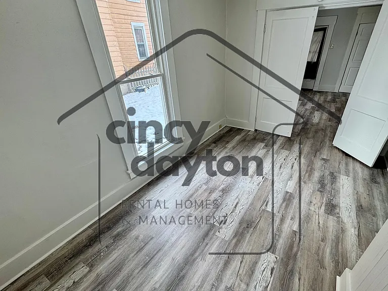 110 N River St #1 — Photo 11