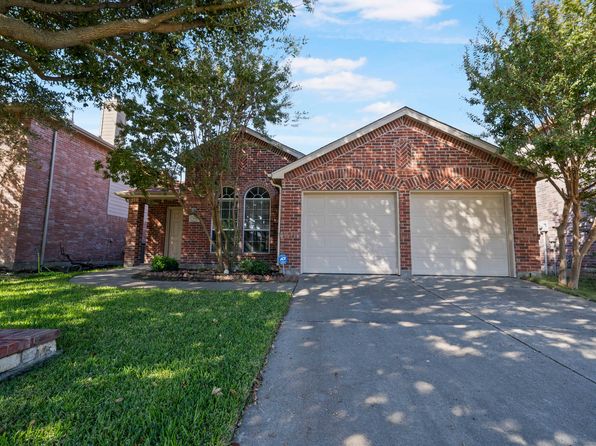 3904 Oakhurst Ln