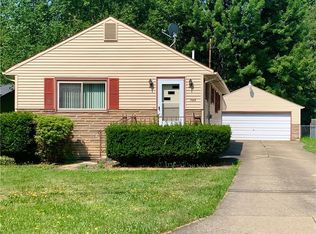 944 Howland Wilson Rd SE, Warren, OH 44484