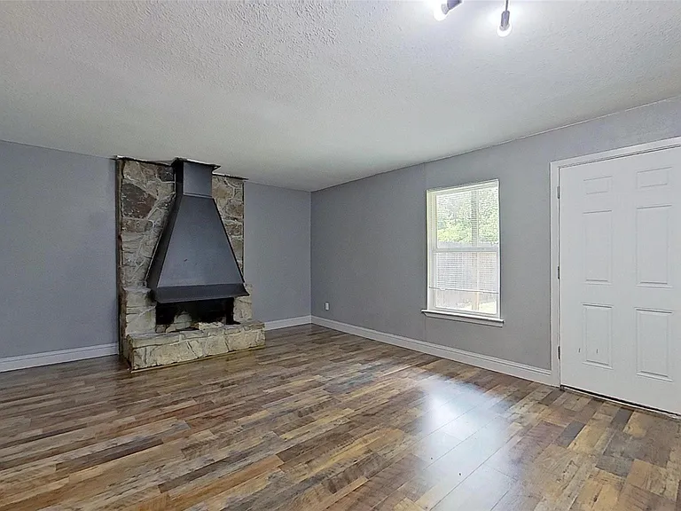 6321 Walraven Cir #6321 — Photo 4