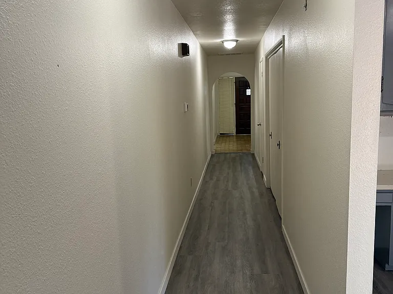 604 Rose Ave #606 — Photo 12