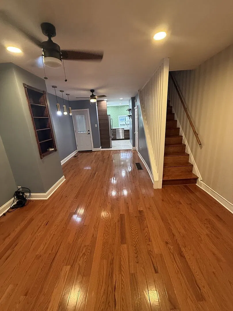 Updated 3BR 1.5 South Philly Home. Move in Ready! — Photo 2