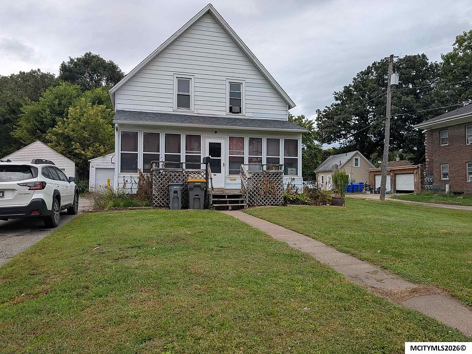 1st image of 116 13th St NE