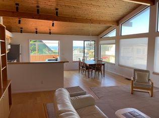 220 Castle St, Cambria, CA 93428