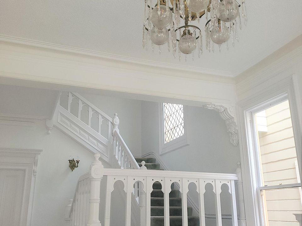 1st image of 1756 Broadway #6