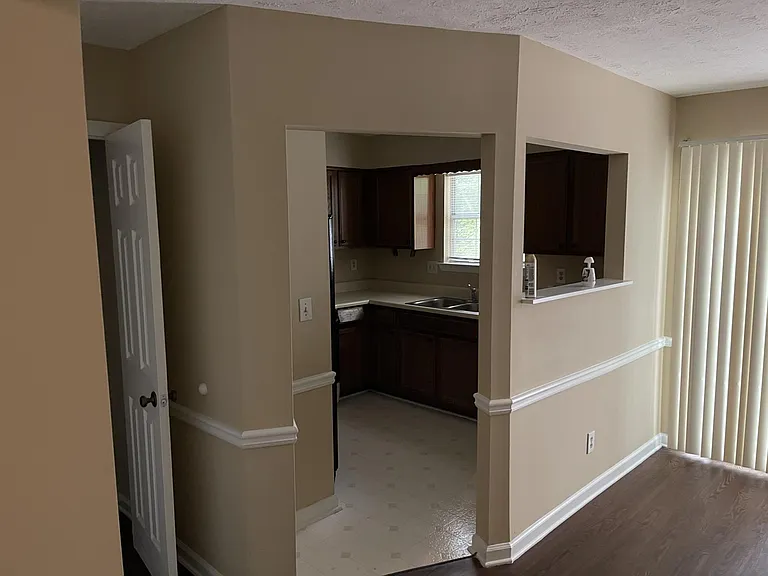 2931 Lexington Trace Dr SE — Photo 9