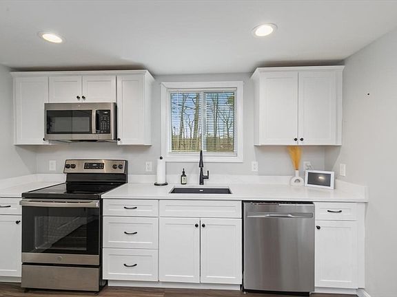 4th image of 18 Old Rd