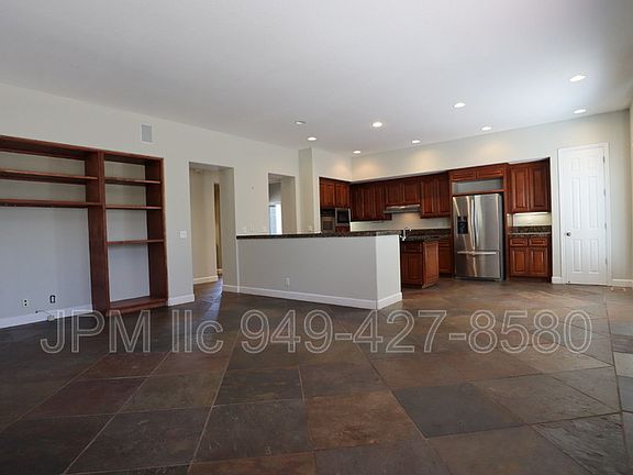 4th image of 3000 Granite Pointe Dr