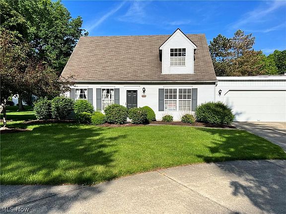 2nd image of 2836 Tinkers Ln #59