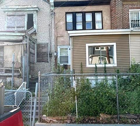 2nd image of 3163 Merriel Ave