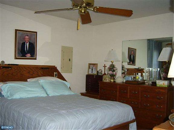 Bedroom - Main