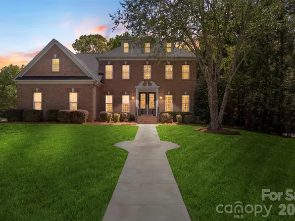 2003 Bauer Pl, Waxhaw, NC 28173