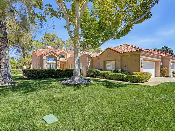 2nd image of 8166 Round Hills Cir