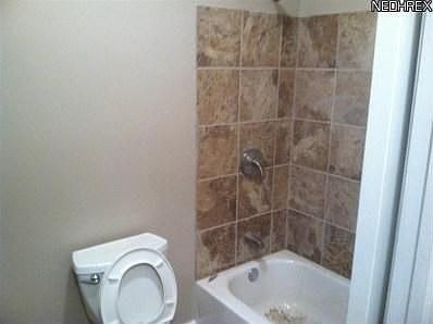 3rd image of 5705 Breezewood Dr SE