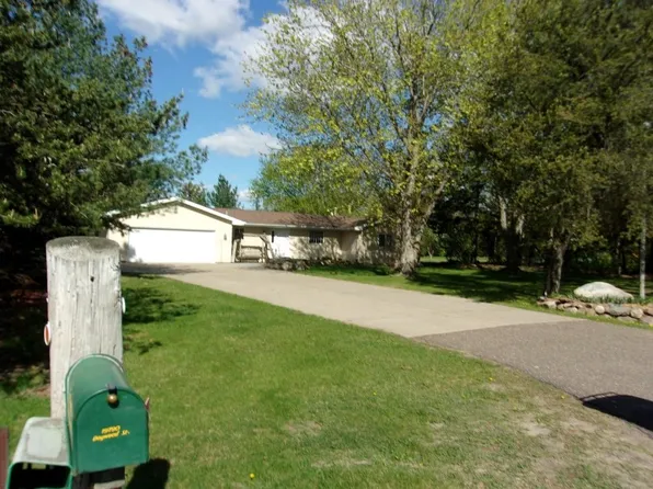 19790 Dogwood St NW, Oak Grove, MN 55011