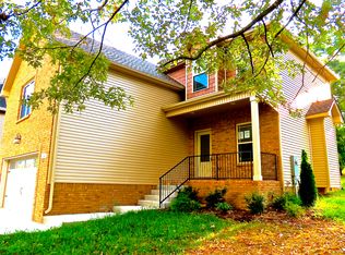 1849 Deerstand Dr, Clarksville, TN 37042