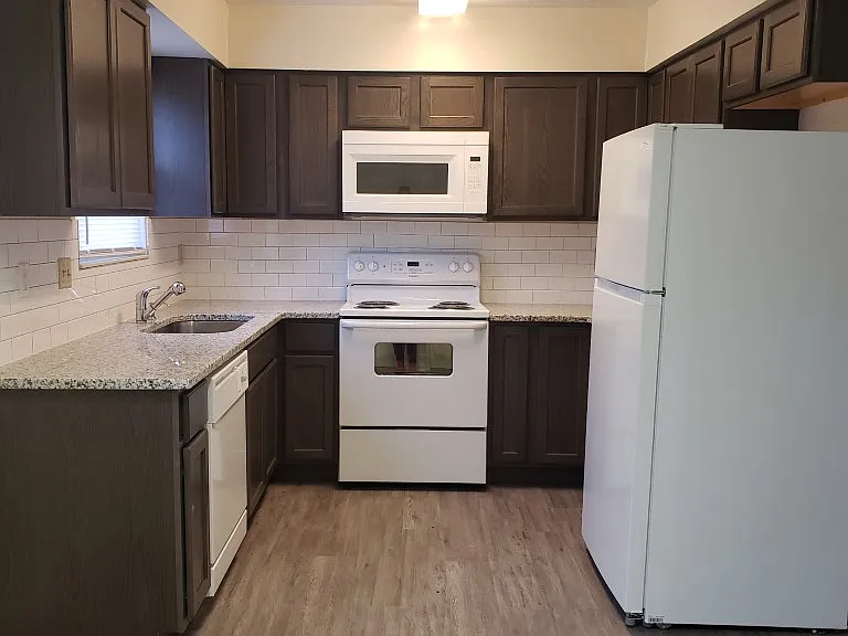 210 Foxfire Dr #A — Photo 5