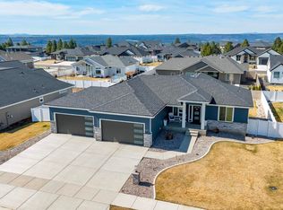 8211 N Molly St, Spokane, WA 99208