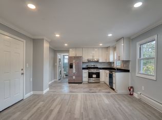 16 E Madison Ave #2E, Dumont, NJ 07628