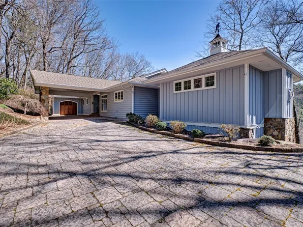 1194 Claire Lane, Highlands, NC 28741