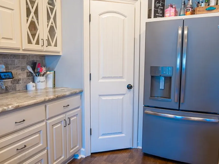 3707 Sterling Oaks Dr — Photo 13