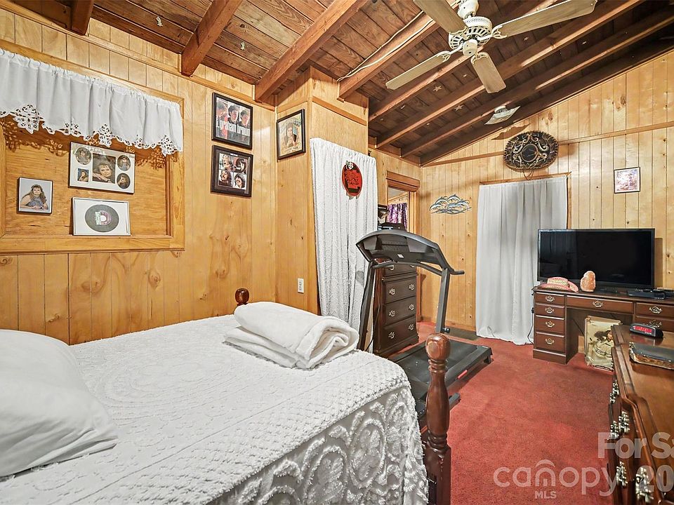 31st image of 260 Cherrywood Ln