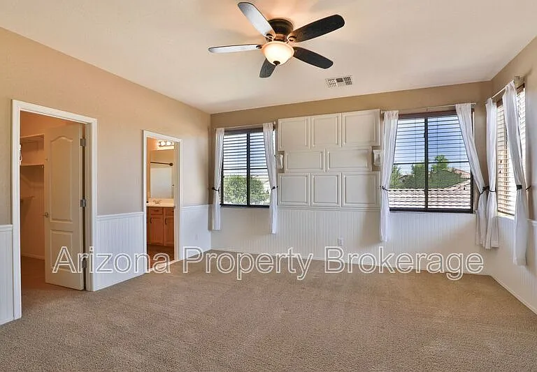 875 S Porter St — Photo 21