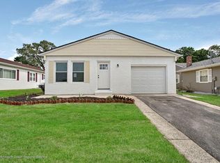 179 Cabrillo Blvd, Toms River, NJ 08757