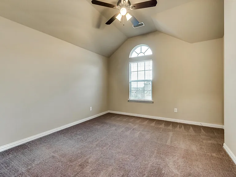 13909 Blueberry Hill Dr — Photo 18