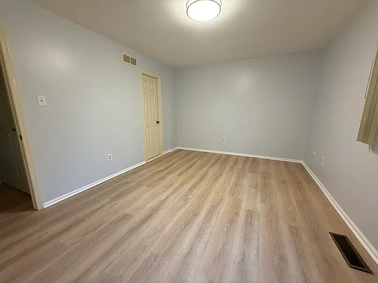 20 Citadel Cir — Photo 32