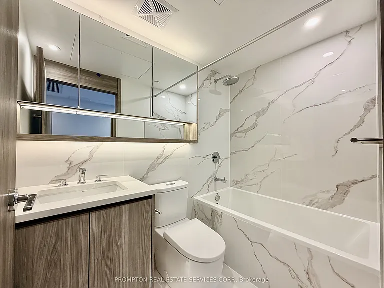 68 Esther Shiner Blvd #1702 — Photo 8