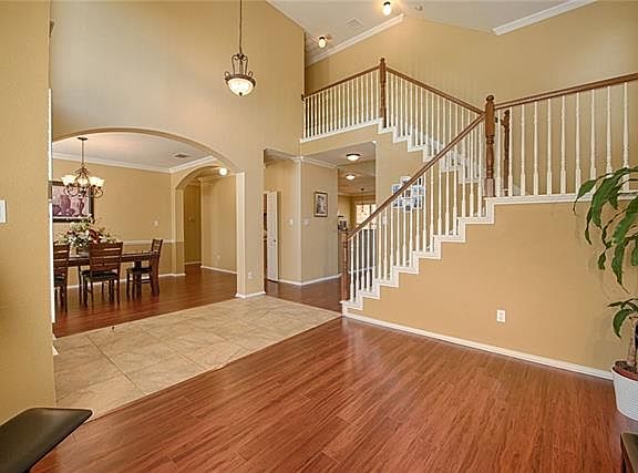 3rd image of 3605 Brewster Dr