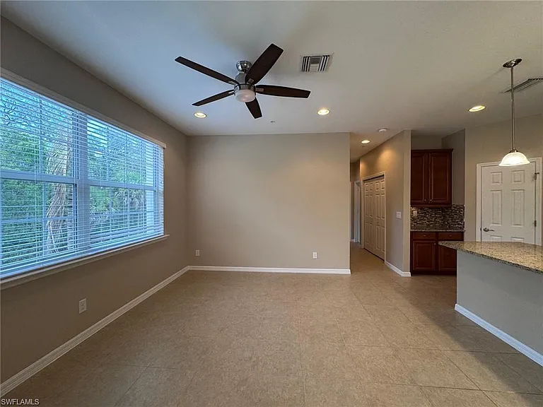 23520 Alamanda Dr #203 — Photo 5