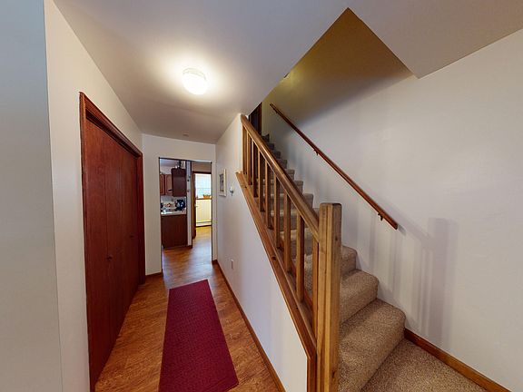 2nd image of 103 Buckskin Ct