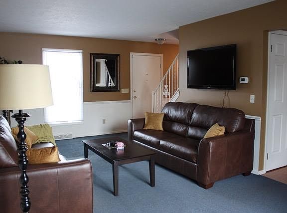 2nd image of 436 E Angela Blvd