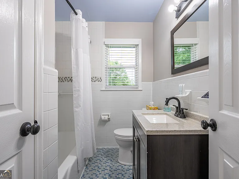 236 Pioneer Trl — Photo 18