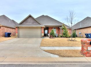 12204 Chesterfield Ln, Oklahoma City, OK 73173